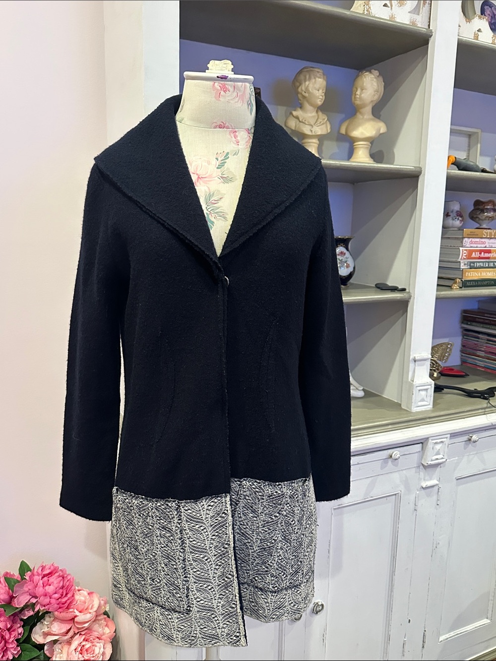 Anthropologie Angel Of The North Black and Gray Trench Coat